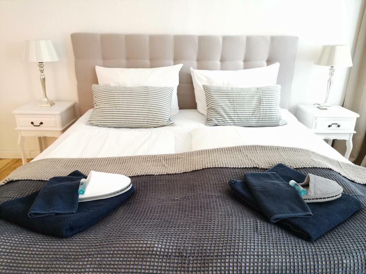 Fritz By Rockchair Apartments L Superhost Status L 3 Bedrooms Boxspringbeds 2 Bathrooms 2 Kitchen - Cozy Family & Business Flair Welcomes You! Berlin Exteriör bild