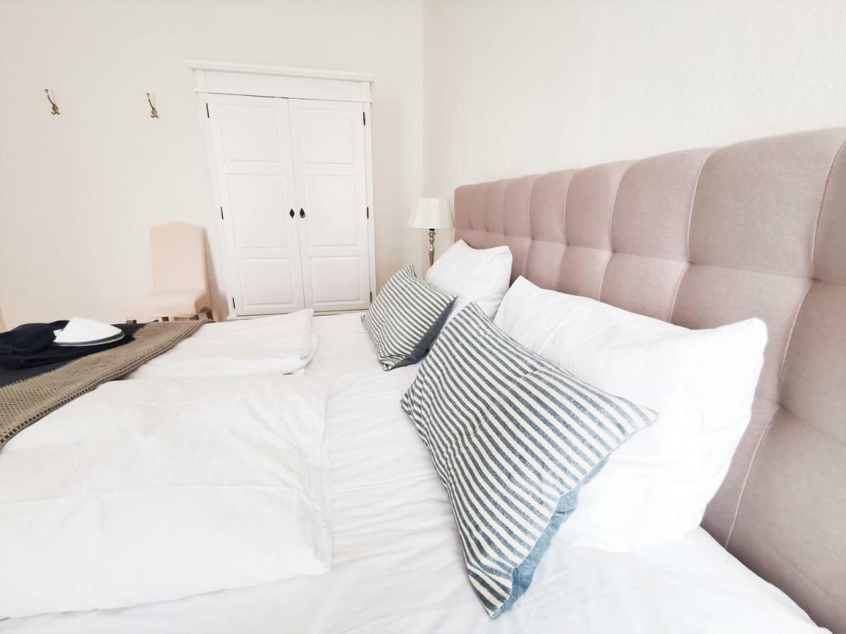 Fritz By Rockchair Apartments L Superhost Status L 3 Bedrooms Boxspringbeds 2 Bathrooms 2 Kitchen - Cozy Family & Business Flair Welcomes You! Berlin Exteriör bild